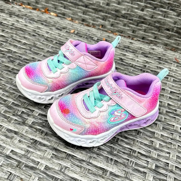 Skechers Kids Flutter Heart Lights - Groovy‎ Swirl Girl Sneakers Size 9 - Picture 8 of 8